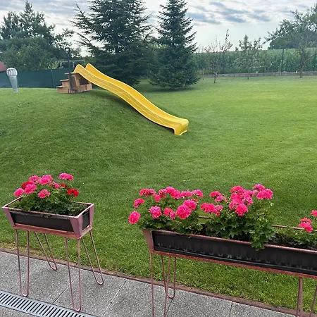 Pri X Bionic Sphere Samorin S Bazenom Blatna na Ostrove